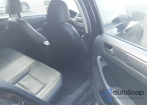 2012 Volkswagen Jetta 2.5L Se z USA, uszkodzony, nr VIN 3VWDX7AJ5CM337257